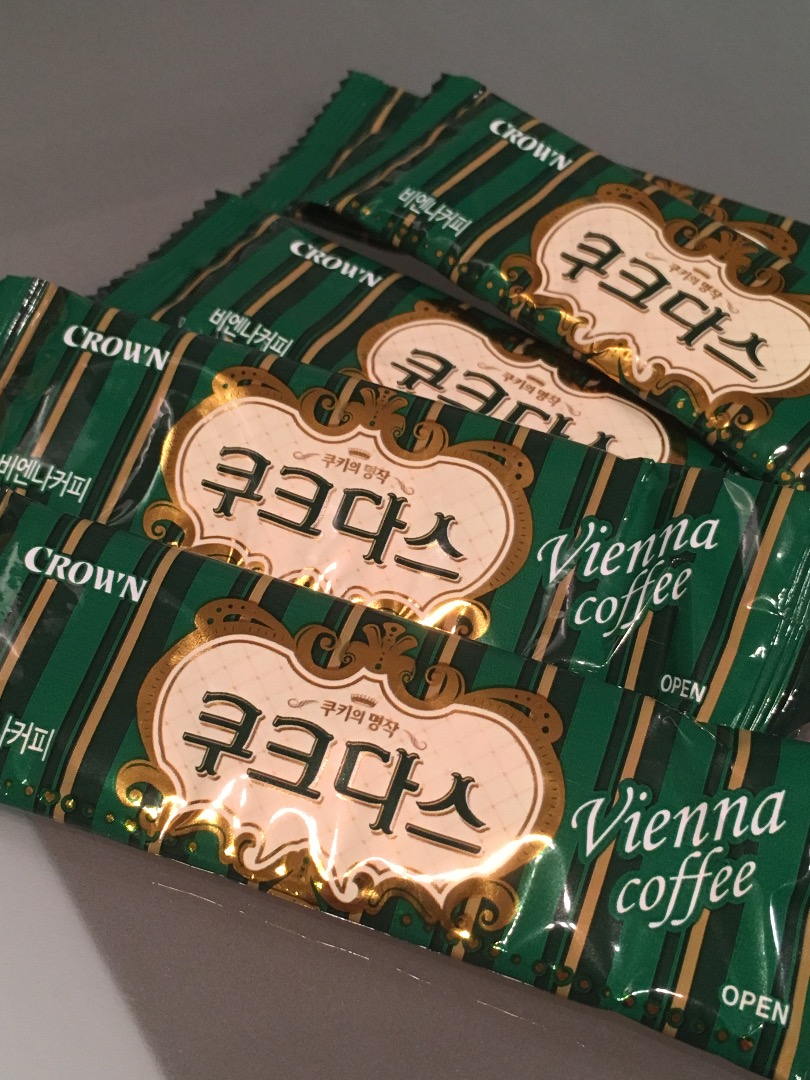 日本最大の クラウン ククダス コーヒー味 72g CROWN クッキー コーヒークッキー 韓国お菓子